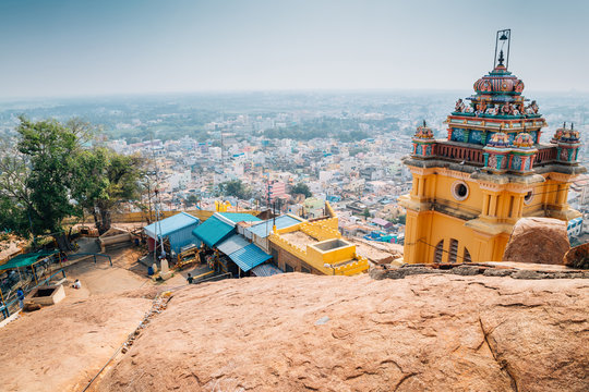 Arupadai Veedu tour package